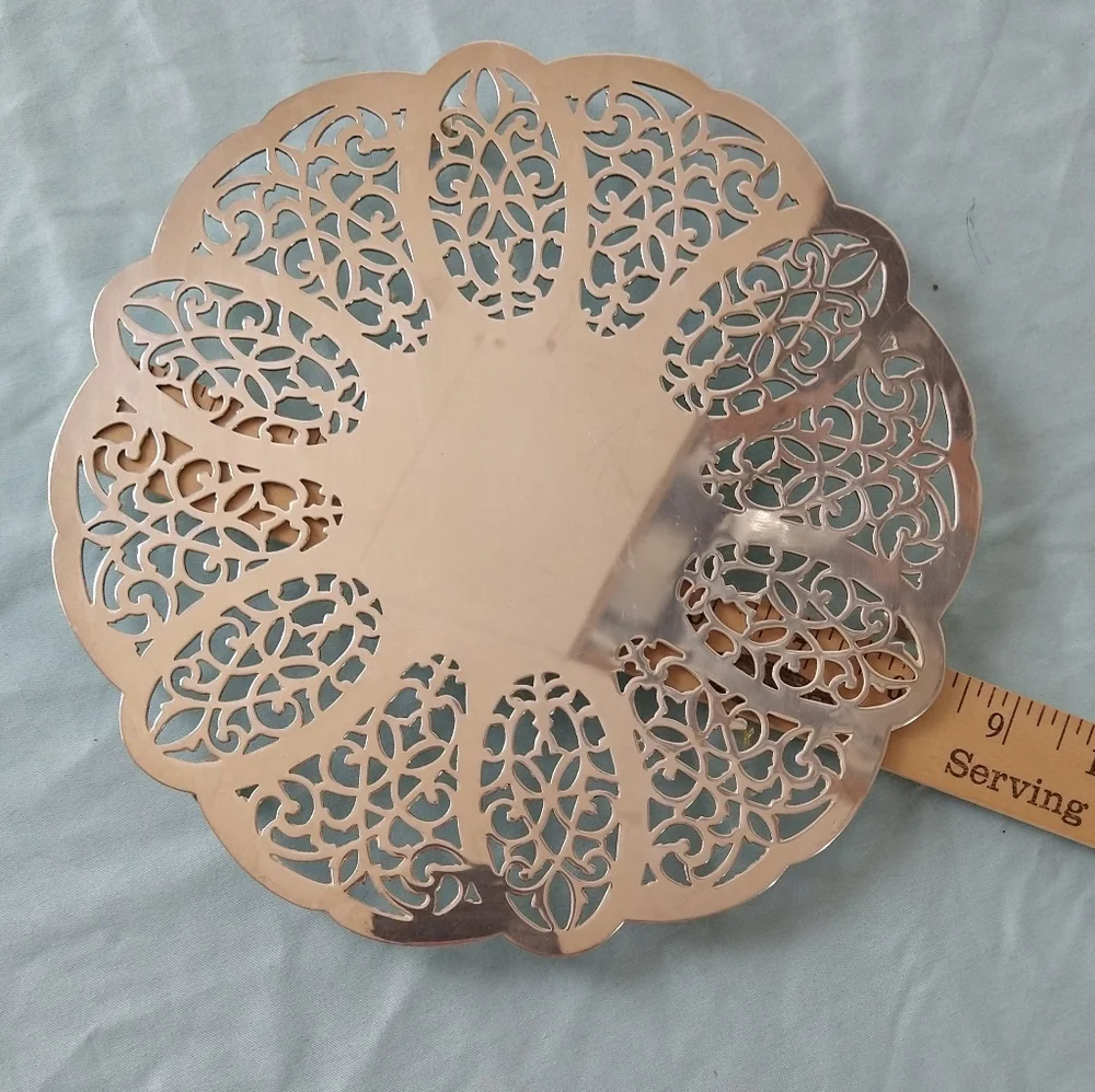 Vintage Rogers footed silver plate trivet